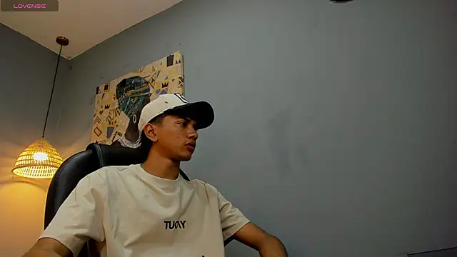 markbowie online show from January 8, 12:44 pm