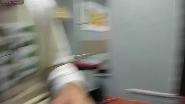 markbowie online show from November 13, 1:04 pm