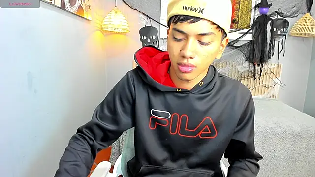 markbowie online show from October 29, 11:42 am