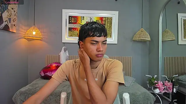 markbowie online show from November 7, 11:48 am