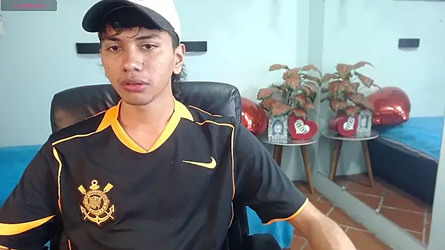 markbowie online show from April 12, 3:37 pm