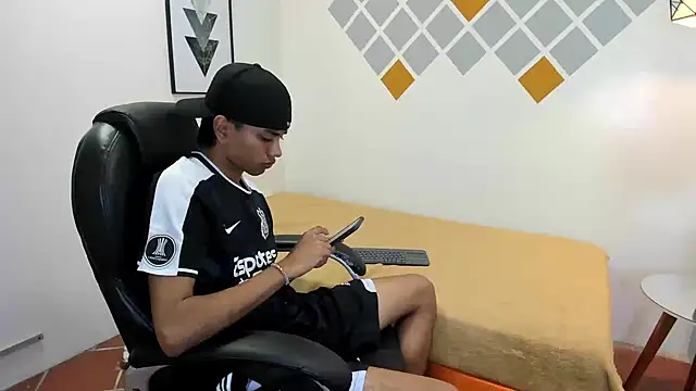 markbowie online show from October 23, 1:10 pm