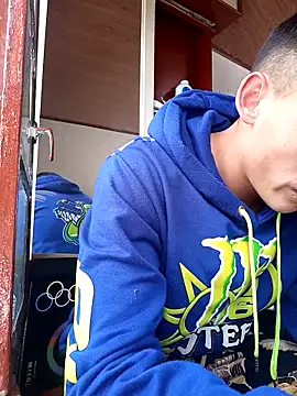 Masterblue hot online show from October 6, 9:15 pm