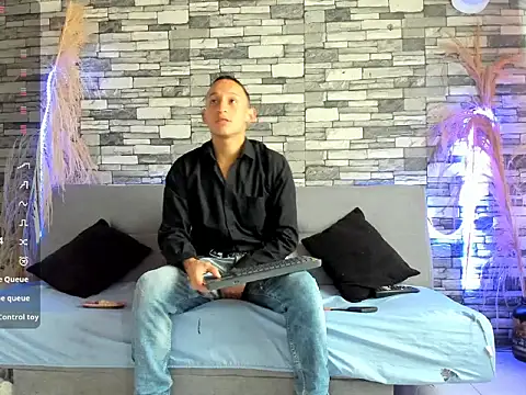 Masterblue hot online show from November 1, 6:24 pm