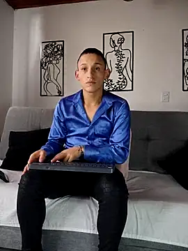 Masterblue hot online show from September 12, 8:52 pm