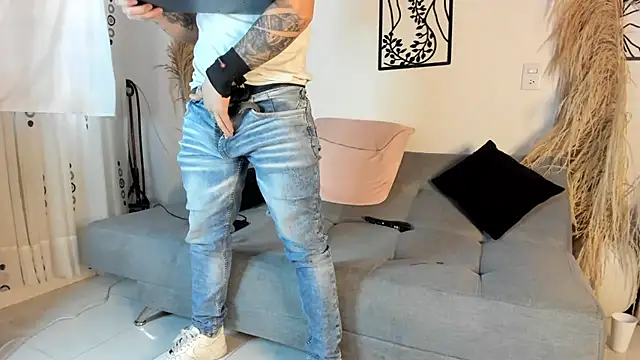 Masterblue hot online show from November 27, 9:59 pm