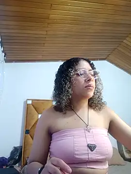 CATTALINAHOT online show from March 20, 5:19 am