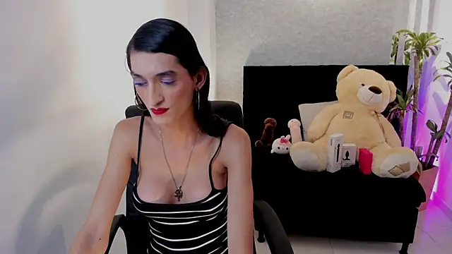 lily cash1 online show from September 27, 8:04 pm