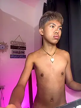 urcumjp online show from November 11, 11:09 pm