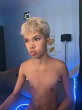 urcumjp online show from January 15, 8:45 pm