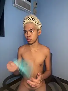 urcumjp online show from March 12, 5:39 pm