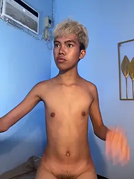 urcumjp online show from April 15, 4:00 pm