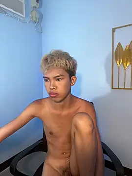 urcumjp online show from February 13, 3:39 am