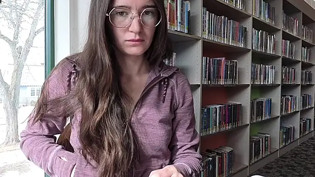 bambifarrina online show from February 10, 5:12 pm