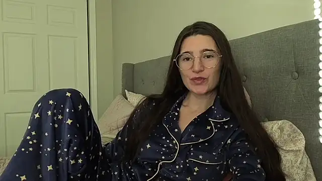 bambifarrina online show from November 15, 9:19 pm