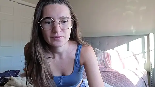 bambifarrina online show from November 5, 9:07 pm