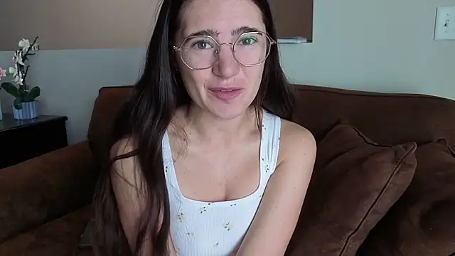 bambifarrina online show from April 16, 3:13 pm