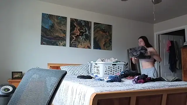 bambifarrina online show from February 21, 7:16 pm