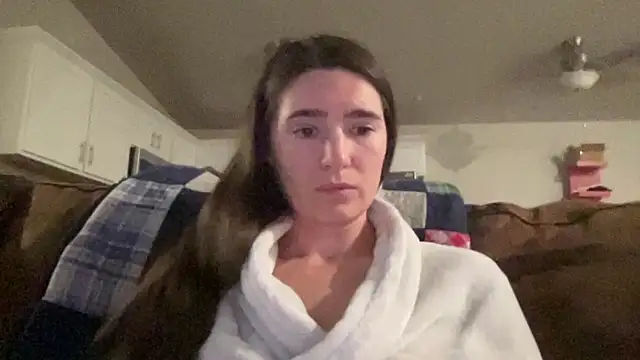 bambifarrina online show from April 14, 3:11 am