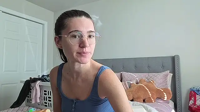 bambifarrina online show from November 13, 7:29 pm