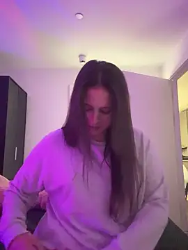 laylabliss online show from November 14, 12:25 am