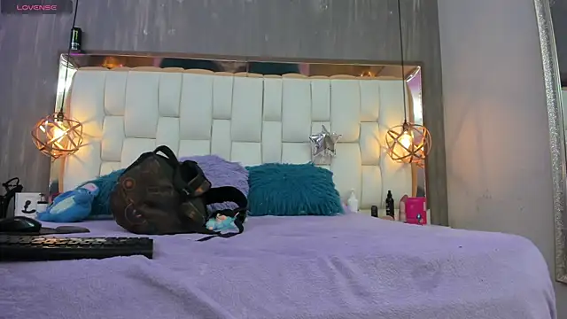 Foxxy Doll online show from April 20, 2:51 pm