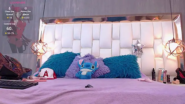 Foxxy Doll online show from January 13, 12:58 am