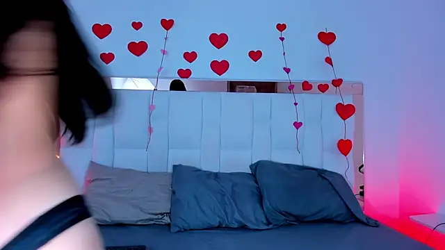 ZoeBarnett online show from February 23, 6:08 pm