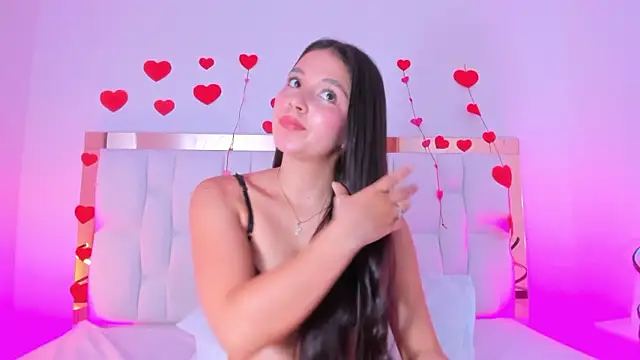 ZoeBarnett online show from March 8, 12:30 pm