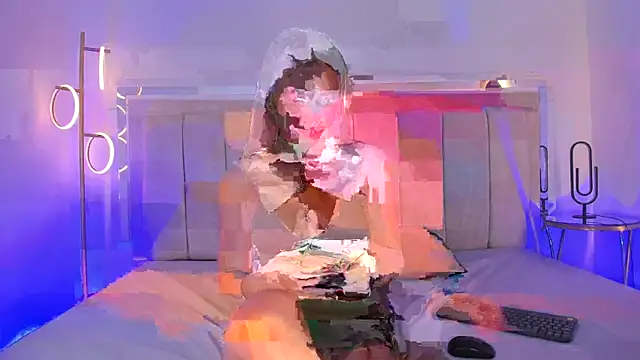 Snapshot of ZoeBarnett chatting on October 31, 6:37 pm ZoeBarnett online show from October 31, 6:37 pm