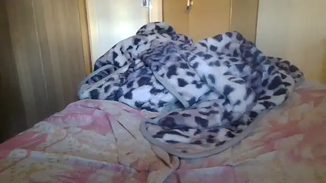 Ziphoo2 online show from November 4, 4:22 pm