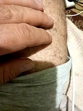 bullut06 online show from December 13, 9:10 pm