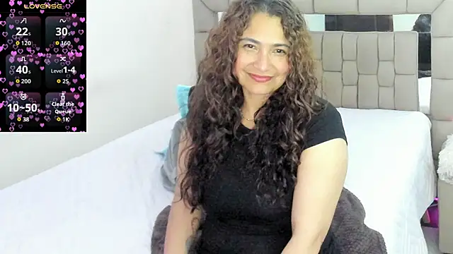 gabrielaponce11 online show from May 10, 3:32 am