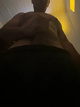 Juantorres4646 online show from April 13, 4:49 am