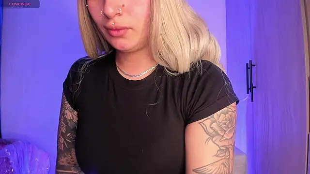scarlett Collinss online show from October 5, 2:35 am