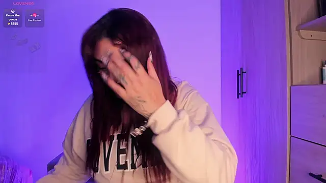 Snapshot of scarlett_Collinss chatting on January 7, 4:39 am scarlett Collinss online show from January 7, 4:39 am