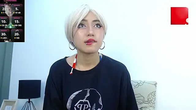 Vampgyal online show from October 9, 8:48 am