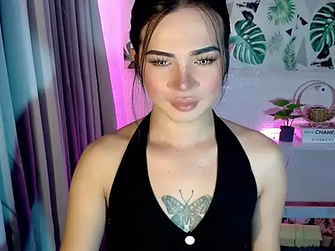 Snapshot of _SexyButterfly chatting on October 10, 10:16 am  SexyButterfly online show from October 10, 10:16 am