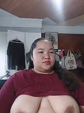 Snapshot of LianaCruzado chatting on June 12, 9:07 am LianaCruzado online show from June 12, 9:07 am