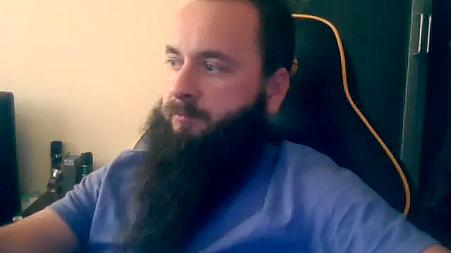 LondonMan1988 online show from May 14, 4:59 pm