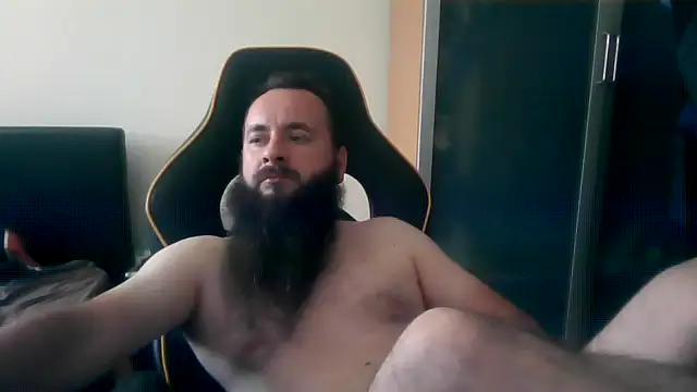 LondonMan1988 online show from May 23, 5:45 pm