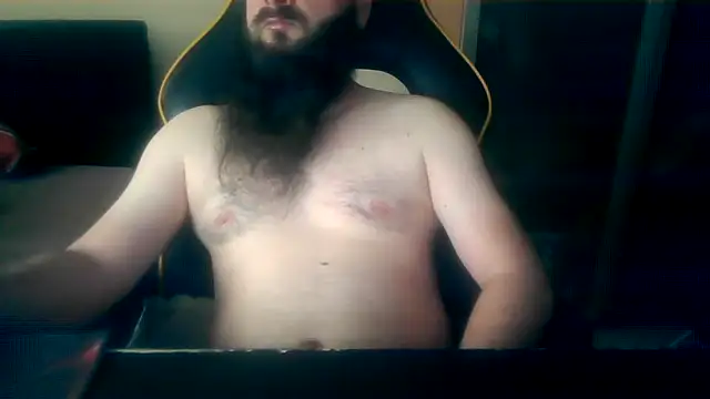 LondonMan1988 online show from April 10, 5:31 pm