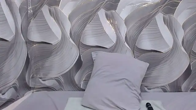 GlowGoddessxx online show from May 11, 8:59 am