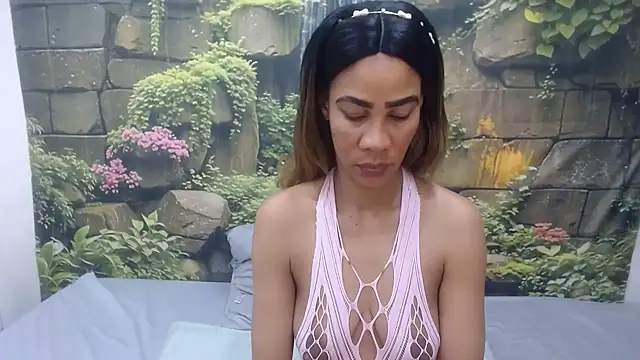 GlowGoddessxx online show from June 26, 1:44 am