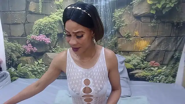 GlowGoddessxx online show from June 10, 6:47 am
