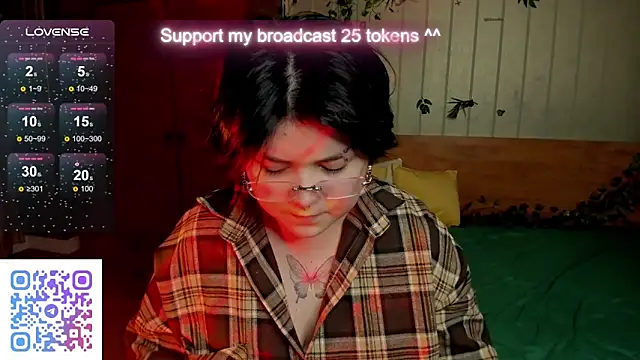 Alisa Monroe online show from October 18, 2:35 am
