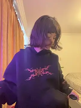 wildflower sex online show from November 28, 8:20 pm