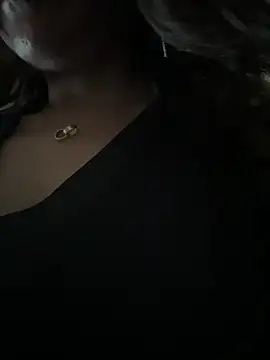 Snapshot of anna_yngs chatting on June 12, 2:42 am anna yngs online show from June 12, 2:42 am