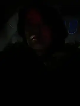 anna yngs online show from November 15, 1:37 pm