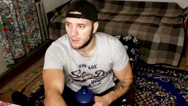 Snapshot of Jordan1Dior chatting on October 1, 6:18 am Jordan1Dior online show from October 1, 6:18 am